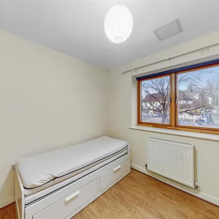 Rent this 2 bed apartment on Canterbury Court in Harrow Road, London