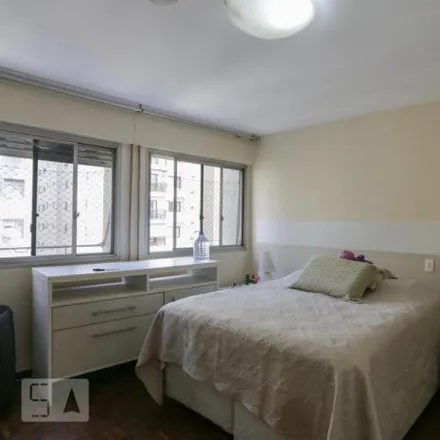 Buy this 4 bed apartment on Rua Doutor Rafael de Barros 365 in Paraíso, São Paulo - SP