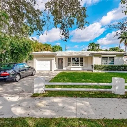 Buy this 3 bed house on 1627 Shenandoah Street in Hollywood, FL 33020