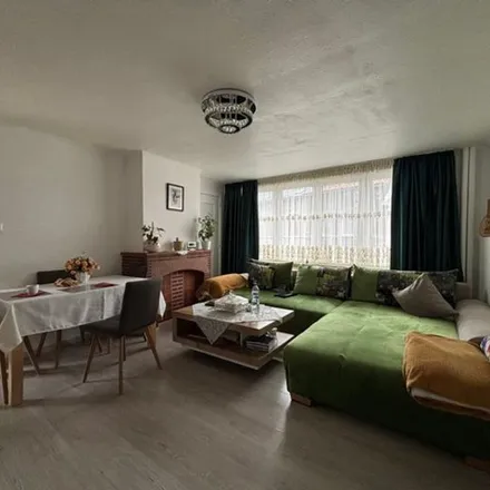 Image 8 - Rue Spinois 9, 6061 Charleroi, Belgium - Apartment for rent
