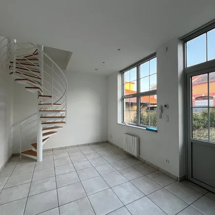 Image 4 - Quai de Pincourt, 42300 Roanne, France - Apartment for rent