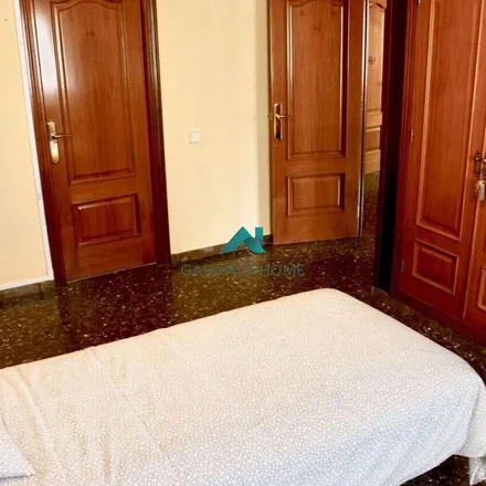 Rent this 5 bed apartment on Calle Mármoles in 31, 29007 Málaga