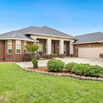 Buy this 3 bed house on 168 Cottonwood Circle in Lynn Haven, FL 32444