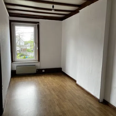 Rent this 3 bed apartment on Chaussée de Gilly 69 in 6043 Charleroi, Belgium