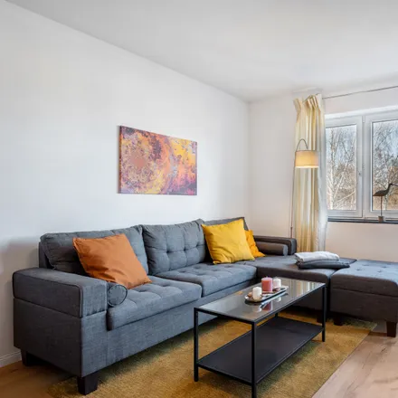 Rent this 4 bed apartment on Herzog-Philipp-Platz 7 in 73760 Parksiedlung, Germany