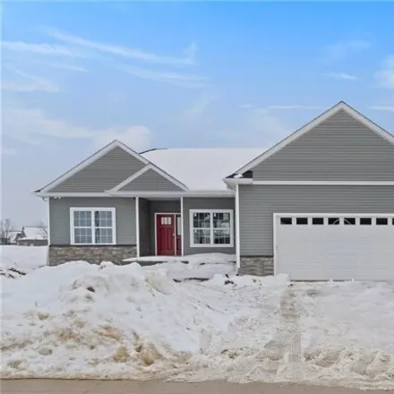 Buy this 5 bed house on Hay Field Drive Southwest in Cedar Rapids, IA