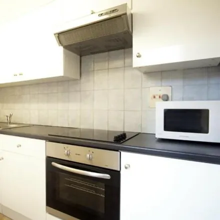 Rent this 2 bed townhouse on 165 Gloucester Place in London, NW1 6DX