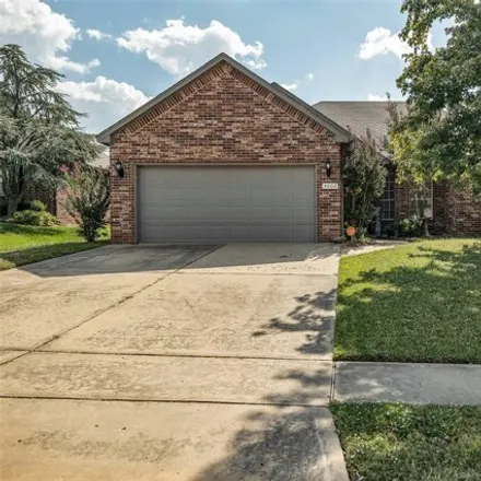 Buy this 3 bed house on 4652 East 141st Place South in Bixby, OK 74008