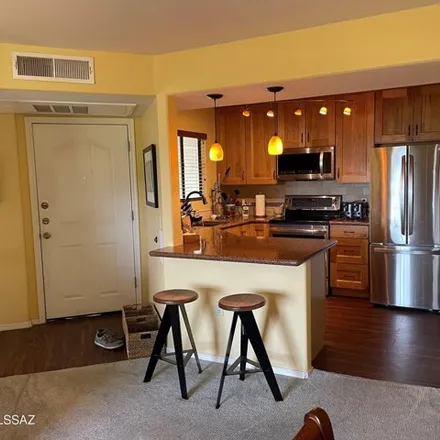 Rent this 2 bed condo on Tucson Place at Ventana Canyon in North Kolb Road, Pima County