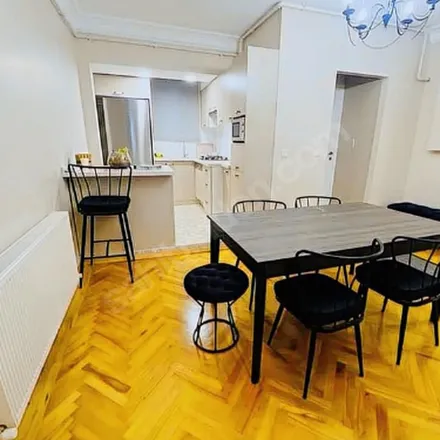 Rent this 2 bed apartment on Şeker Sokağı in 34363 Şişli, Turkey