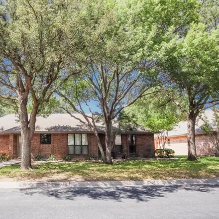 Buy this 3 bed house on 3226 Maplewood Drive in San Angelo, TX 76904