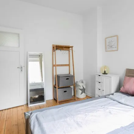 Rent this 2 bed apartment on Habichtsplatz 15 in 22307 Hamburg, Germany