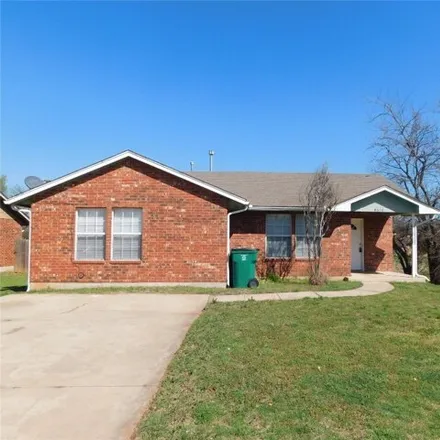 Rent this 3 bed house on 4606 Tinker Road in Oklahoma City, OK 73135