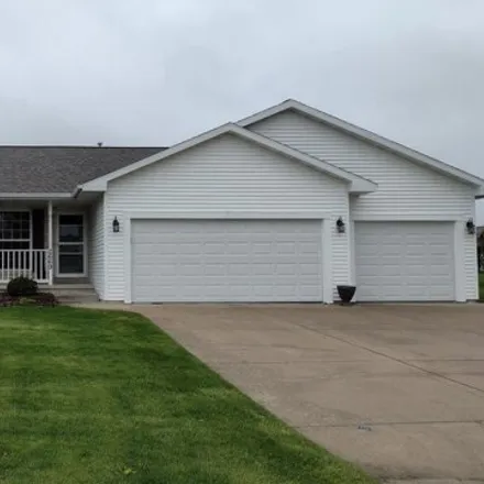 Buy this 3 bed house on 2673 Spica Lane in Bellevue, WI 54311