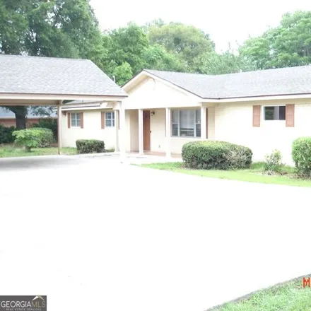 Buy this 4 bed house on 190 Pineview Road in Bulloch County, GA 30461