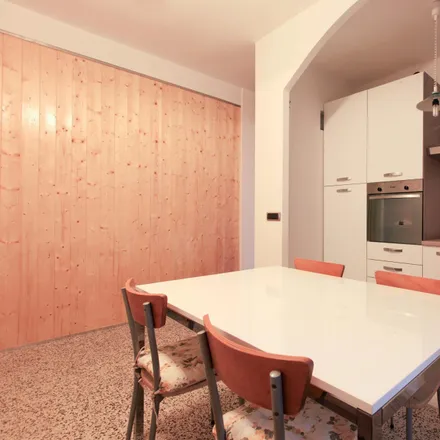 Image 5 - Via Giovanni Ambrogio De Predis, 20156 Milan MI, Italy - Room for rent