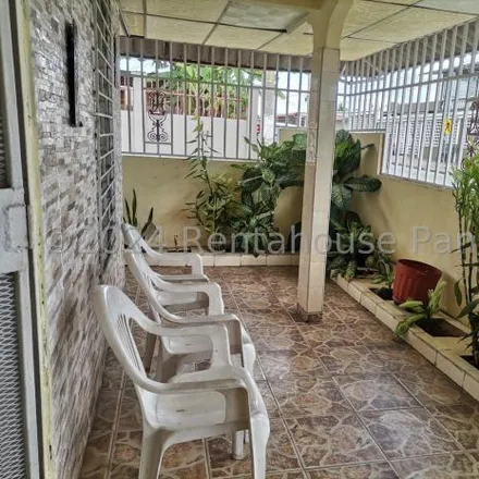 Buy this 3 bed house on Pre Infantil - Tee Ball FIeld in Calle 16, Los Robles Sur