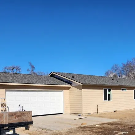 Buy this 6 bed house on 1377 North 2nd Street in Payette, ID 83661