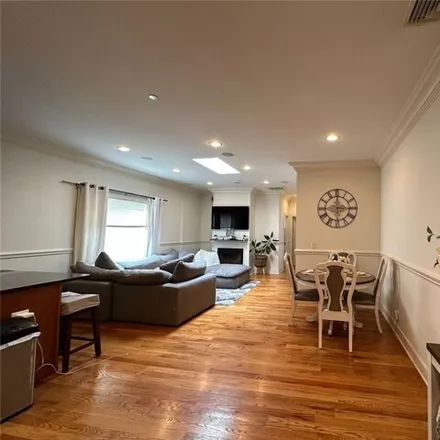 Image 3 - 17 Green Street, Huntington, NY 11743, USA - Apartment for rent