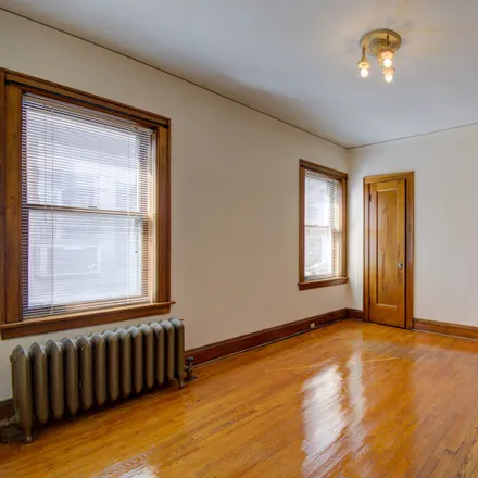Image 8 - 8201 South Carpenter Street, Chicago, IL 60620, USA - House for sale