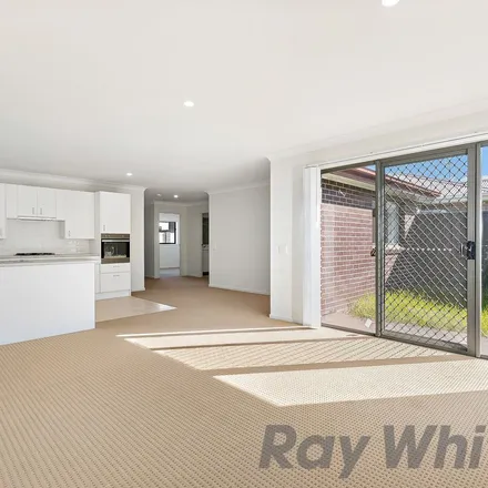 Image 8 - Ray White, Hunter Street Trial Cycleway, Newcastle NSW 2302, Australia - Apartment for rent