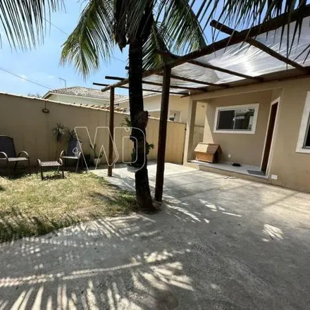 Buy this 2 bed house on Rua Mangaratiba in Ubatiba, Maricá - RJ