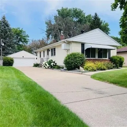 Buy this 3 bed house on 1703 Leone Ave in Saint Paul, Minnesota