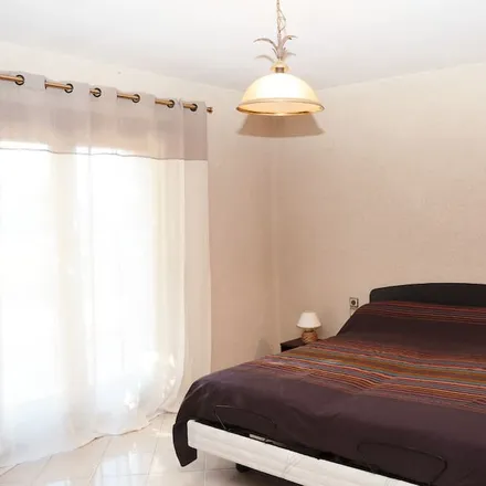 Rent this 4 bed house on 13300 Arrondissement d’Aix-en-Provence