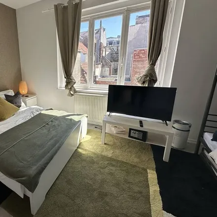Rent this 1 bed apartment on Royal Museums of Fine Arts of Belgium in Rue de la Régence - Regentschapsstraat, 1000 Brussels