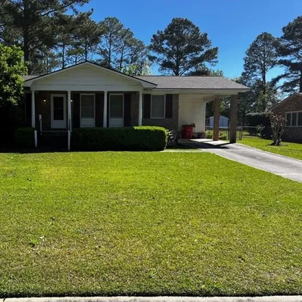 Buy this 3 bed house on 178 West 22nd Street in Tifton, GA 31794