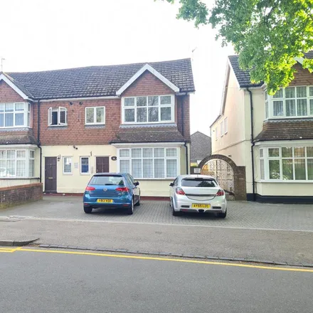 Rent this 1 bed apartment on Britain Street in Dunstable, LU5 4NF