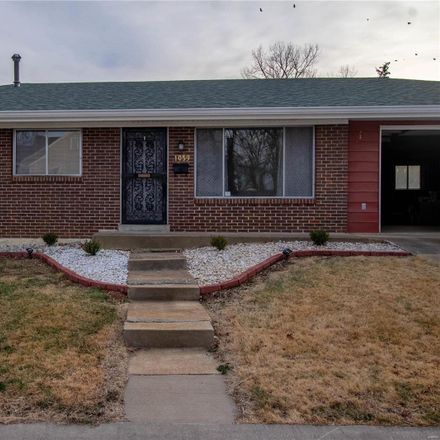 Rent this 3 bed house on Lisa Ln in Saint Louis, MO