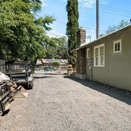 Image 3 - 1151 Stewart Avenue, Chico, CA 95926, USA - House for sale