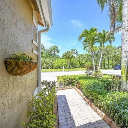 Image 4 - 8412 Northwest 47th Street, Whispering Woods, Coral Springs, FL 33067, USA - House for sale