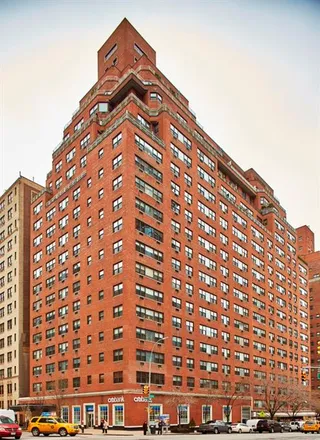 Image 1 - 165 EAST 72ND STREET 8F in New York - Apartment for sale
