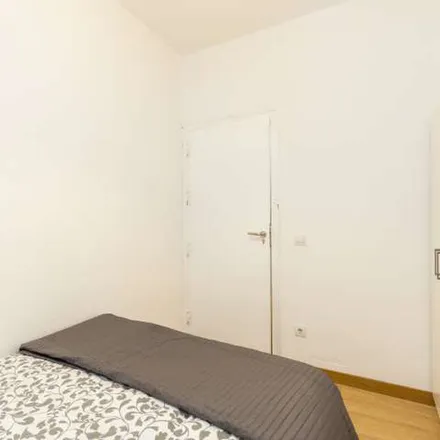 Image 4 - El Cogollo de la Descarga, Calle de las Hileras, 6, 28013 Madrid, Spain - Apartment for rent