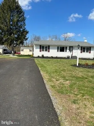 Rent this 3 bed house on 1525 Cedar Lane Road in New Castle County, DE 19709
