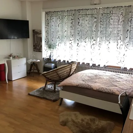 Rent this 4 bed apartment on Zürcherstrasse 35 in 4052 Basel, Switzerland