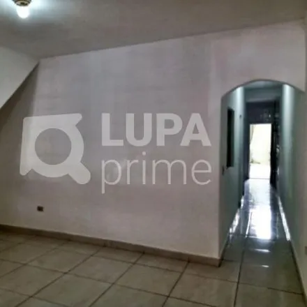 Rent this 2 bed house on Viela Aveiro in Presidente Dutra, Guarulhos - SP