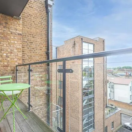 Image 5 - Kyle House, 38 Priory Park Road, London, NW6 7GZ, United Kingdom - Apartment for sale