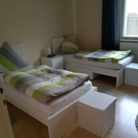 Rent this 2 bed apartment on Gartenstraße 2 in 30880 Laatzen, Germany