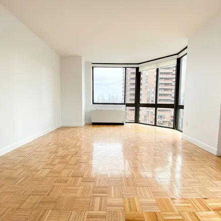 Image 7 - 427 West 42nd Street, New York, NY 10036, USA - Apartment for rent