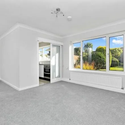 Image 7 - Farhalls Crescent, Horsham, RH12 4DJ, United Kingdom - House for sale