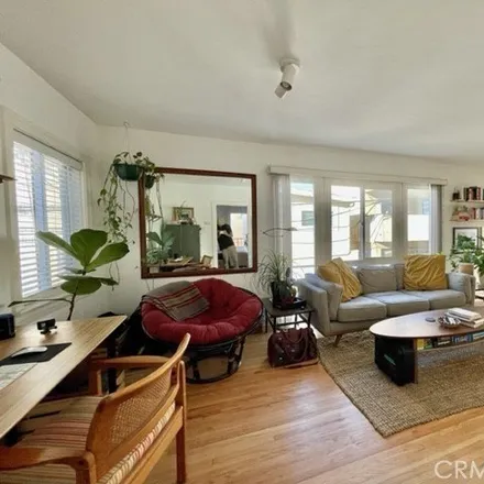 Rent this studio apartment on 208 38th Place in Manhattan Beach, CA 90266