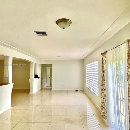 Image 2 - 1506 Delgado Avenue, Coral Gables, FL 33146, USA - Apartment for rent