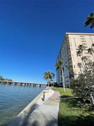 Image 3 - Building 5, 5220 Brittany Drive South, Saint Petersburg, FL 33715, USA - Condo for rent