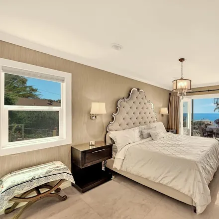 Rent this 2 bed condo on Laguna Beach