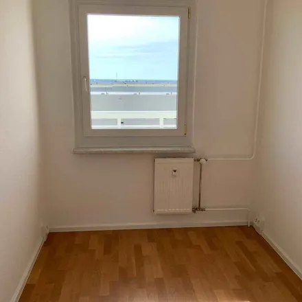 Rent this 3 bed apartment on Breisgaustraße 65 in 04209 Leipzig, Germany
