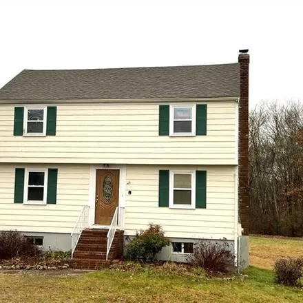 Rent this 4 bed house on 383 Bay Road in Five Corners, Easton