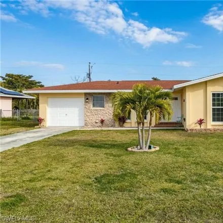 Image 1 - 1023 Southeast 27th Street, Cape Coral, FL 33904, USA - House for sale